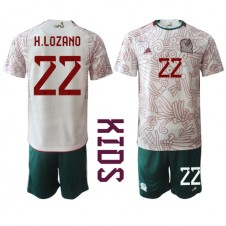 Mexiko Hirving Lozano #22 Bortaställ Barn VM 2022 Korta ärmar (+ Korta byxor)